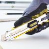 Immagine di CUTTER AUTOBLOCCANTE DYNAGRIP LAMA 18 MM STANLEY