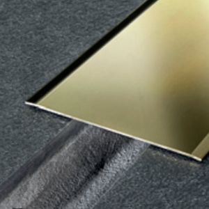 Immagine di PROFILO COPRIGIUNTO OTTONE LUCIDO LARGO 10 CM LUGHEZZA 3 MT