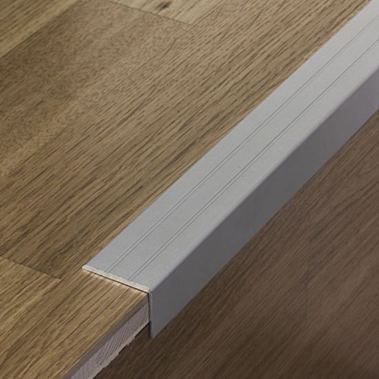 Immagine di PROFILO ANGOLARE AD L ALLUMINIO ANODIZZATO ARGENTO 30x24,5 MM L 270 CM