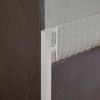 Immagine di PROFILO ANGOLARE QUADRO ALLUMINIO VERNICIATO BEIGE SPESSORE 10 MM L. 270 CM COD. ZQVN/10