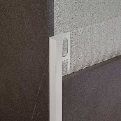 Immagine di PROPROFILO ANGOLARE QUADRO ALLUMINIO VERNICIATO BEIGE SP 10 MM L.270 CM COD. ZQVN/10