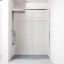 Immagine di BOX PORTA BATTENTE GL6 67,5-70,5 CM (NICCHIA) ARGENTO LUCIDO CRISTALLO TRASPARENTE KINEDO