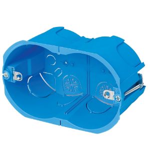 Immagine di SCATOLA PORTAFRUTTI PER CARTONGESSO 3 APPARECCHI