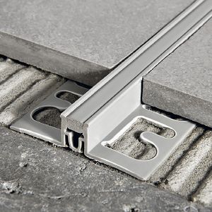 Immagine di GIUNTO DILATAZIONE PVC ALTEZZA 8 MM GRIGIO L. 2,50 MT